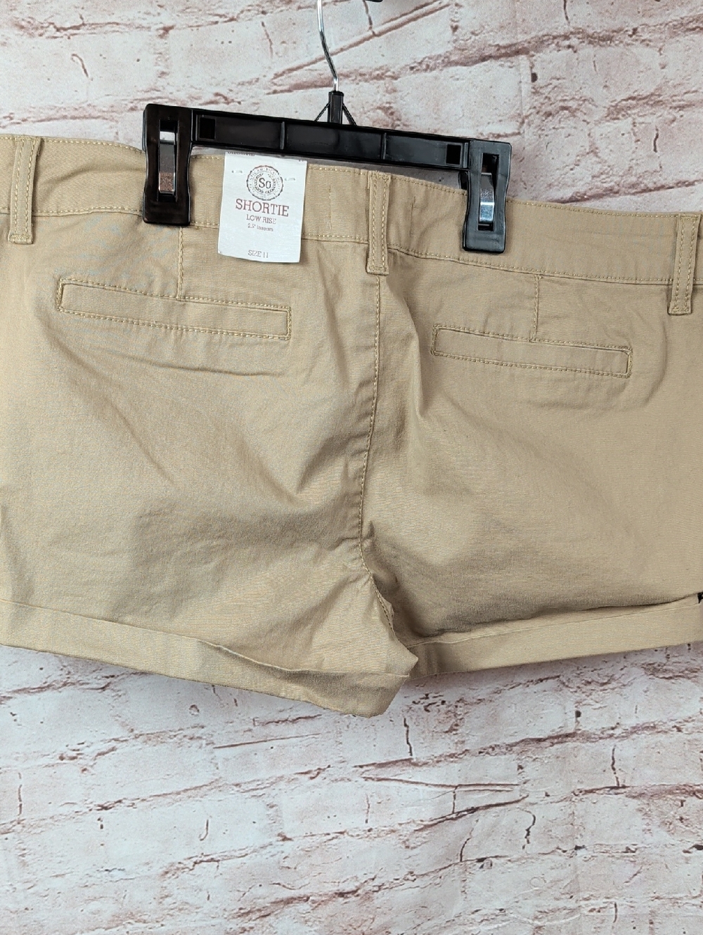 SO Short Shorts Khaki Casual Size 11 NWT - Picture 4 of 6